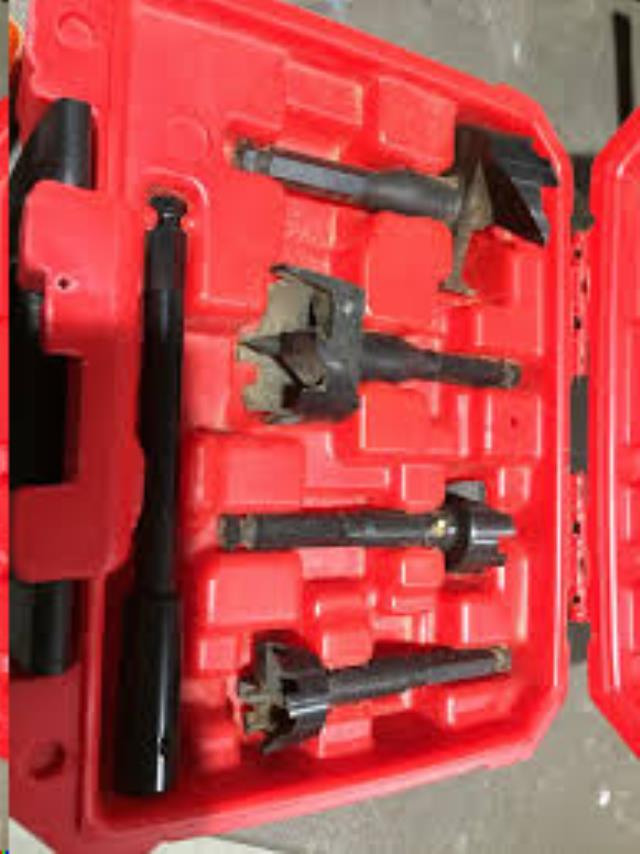 Rental store for HOLE SAW KIT in Grand Rapids MN